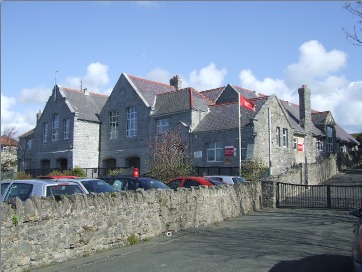 Victoria Road Primary school