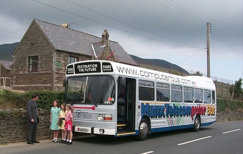 Dhoon 1999 computer bus