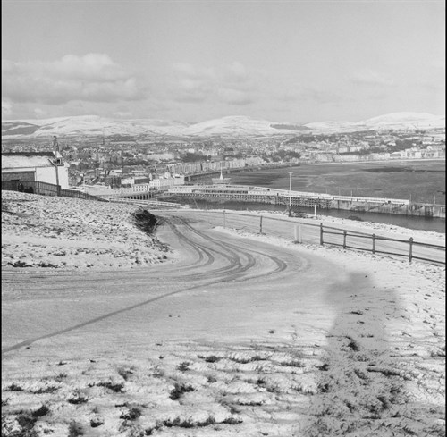 Snow Douglas Head 1976